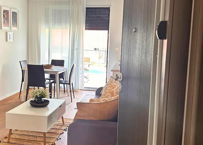 Luxury Ansi Apartamento *